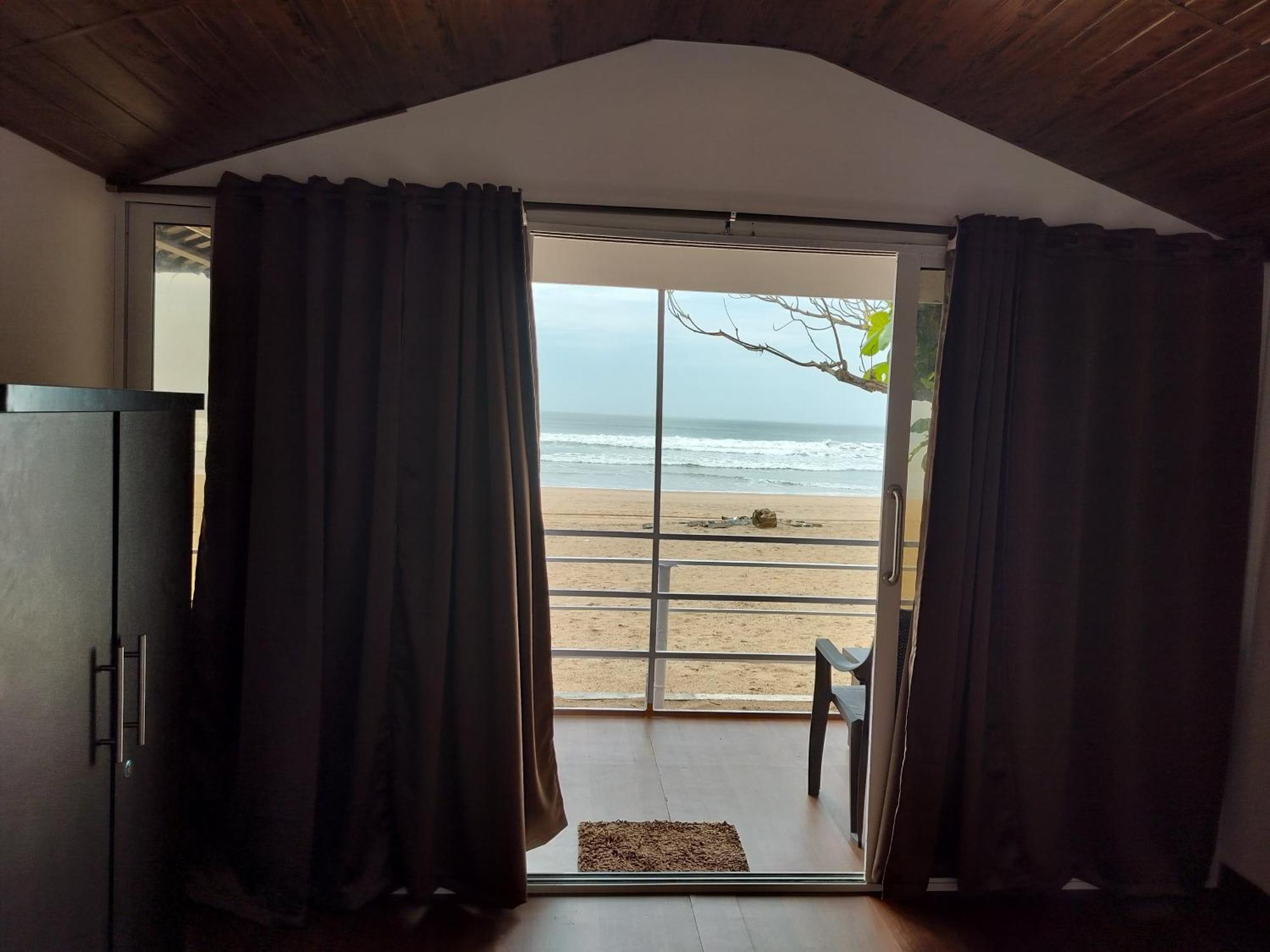 Omkar Beach Bungalow Agonda Exterior photo