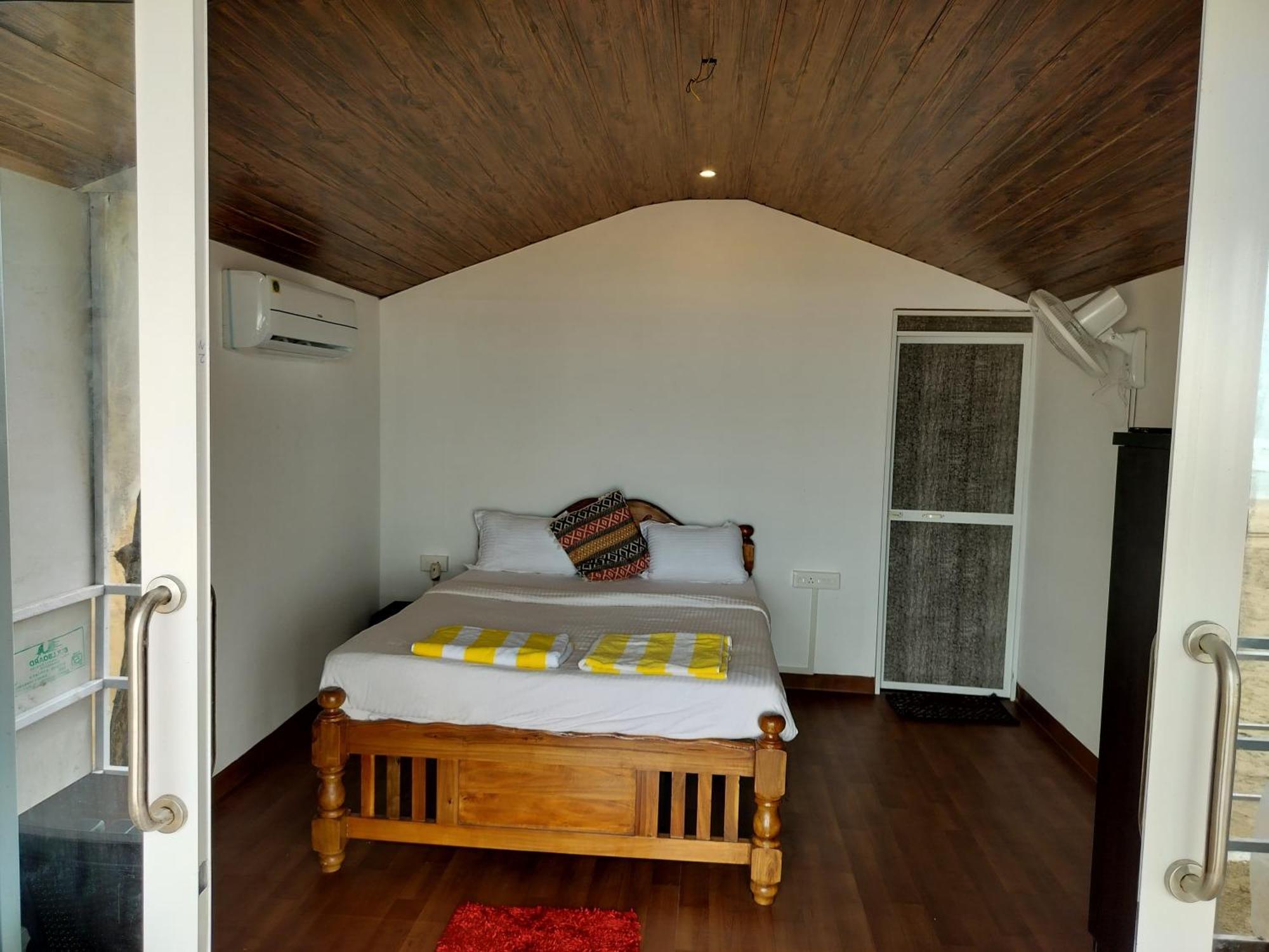 Omkar Beach Bungalow Agonda Exterior photo
